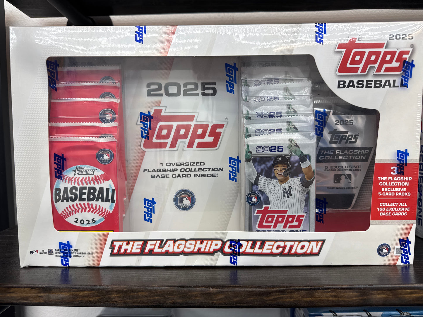 2025 Topps MLB The Flagship Collection Superbox