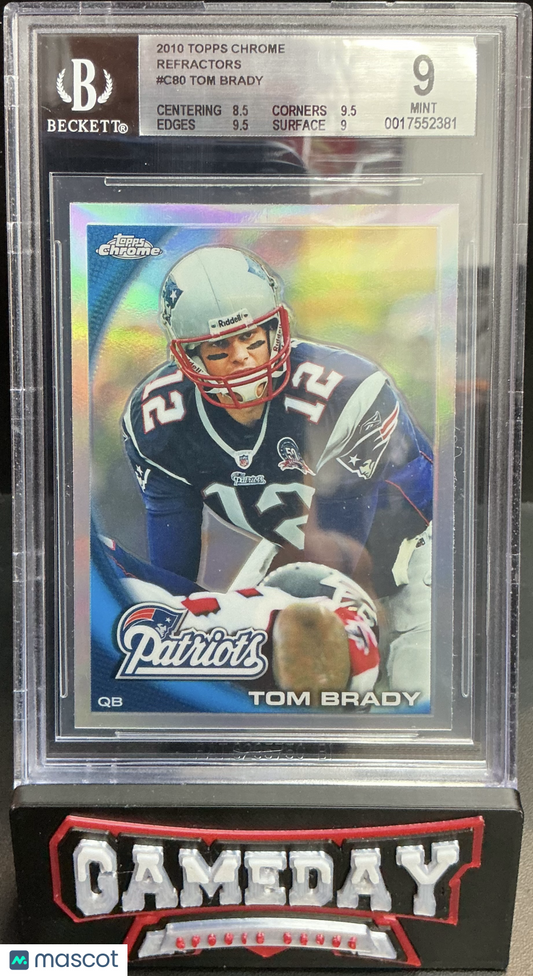 2010 Topps Chrome Refractors Tom Brady #C80 BGS 9